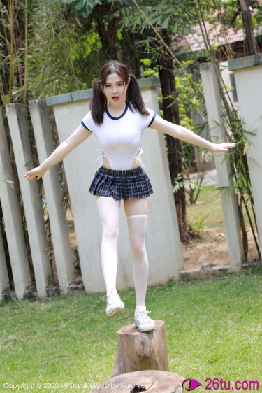 免费看扑克又疼又叫长视频